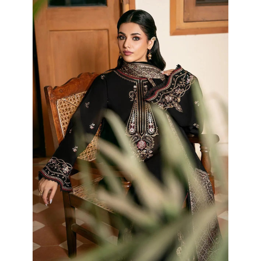 Black Embroidered 3 Pcs Women's Lawn Suit