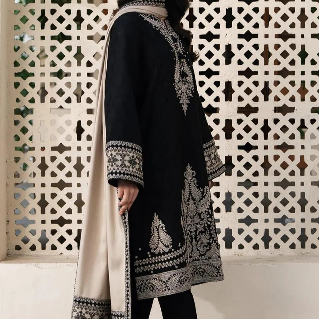 3 Pcs Women's Unstitched Embroidered Suit
