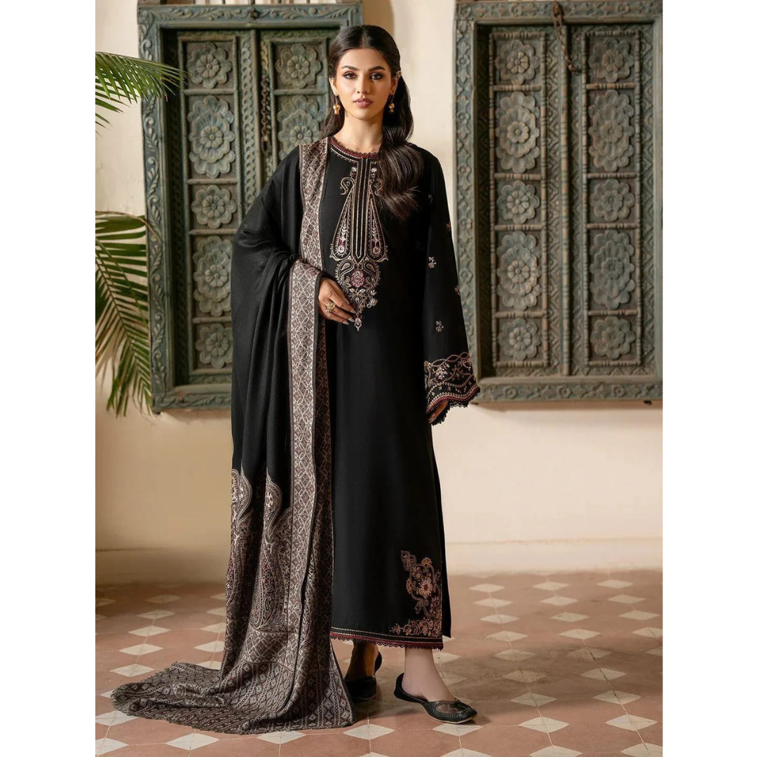 Black Embroidered 3 Pcs Women's Lawn Suit